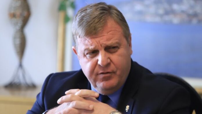 Каракачанов отново е избран за председател на ВМРО