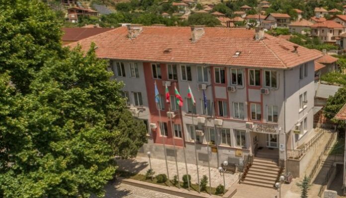 Започна данъчната кампания в Струмяни