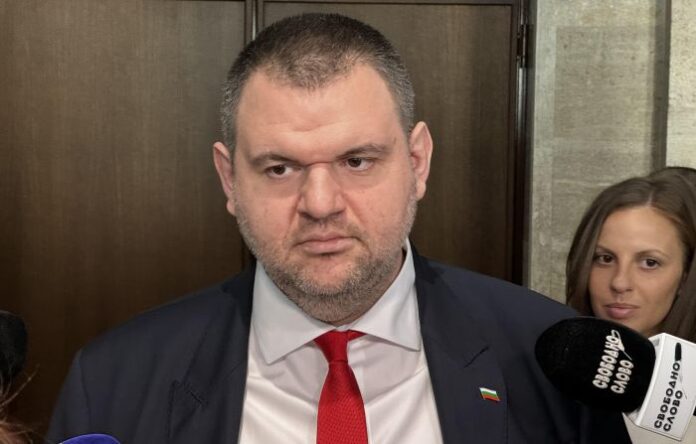 Пеевски: Споразумението е ясно - Денков става образователен министър
