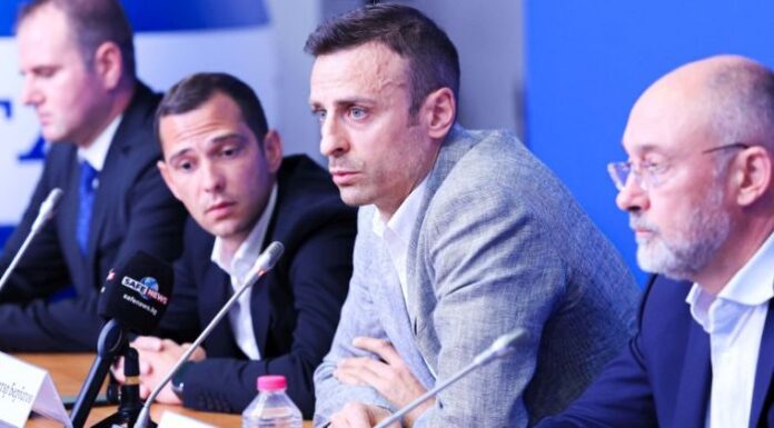 Бербатов: Футболът ни е отишъл в канавката, ще спечелим битката