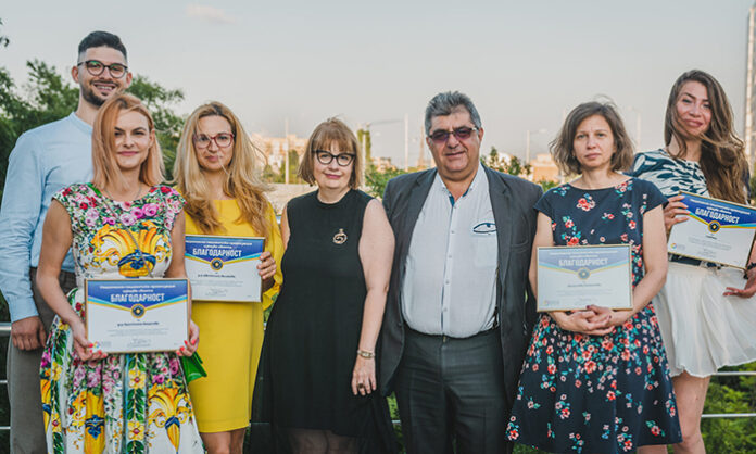 10 000 българи се консултираха на горещия COVID телефон за 2 години