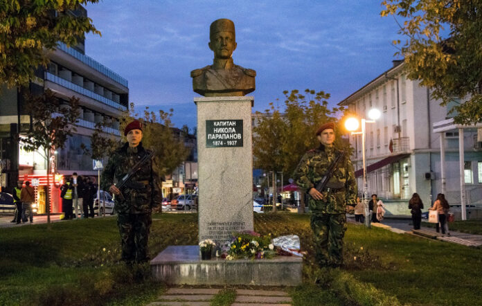 104 деца от Петрич изпяха химна на България за 104-годишнината от освобождението на града