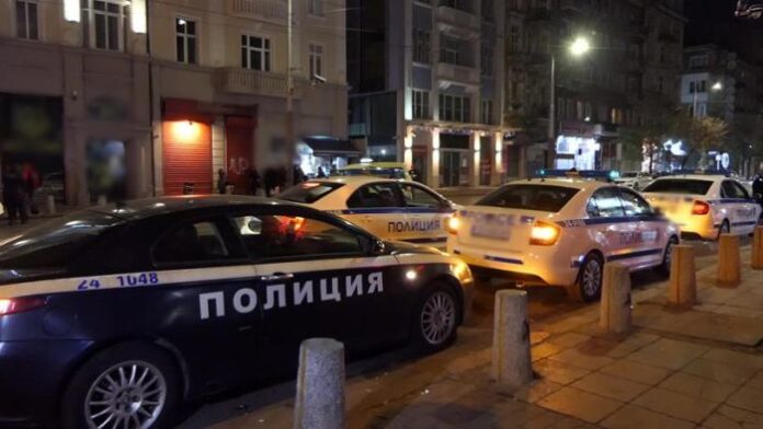 11 мигранти опитаха да избягат от полицейска проверка в София