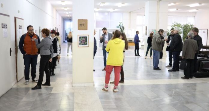 110 творби на студенти от пет университета бяха представени на изложба в ЮЗУ „Неофит Рилски“