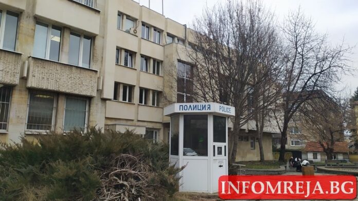 14-годишна избяга от дома си