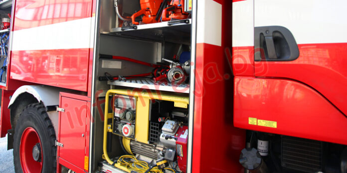 14 наводнени къщи