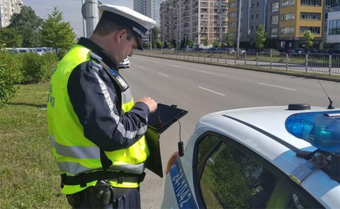 17 пияни и 6-ма дрогирани водачи спипаха за ден