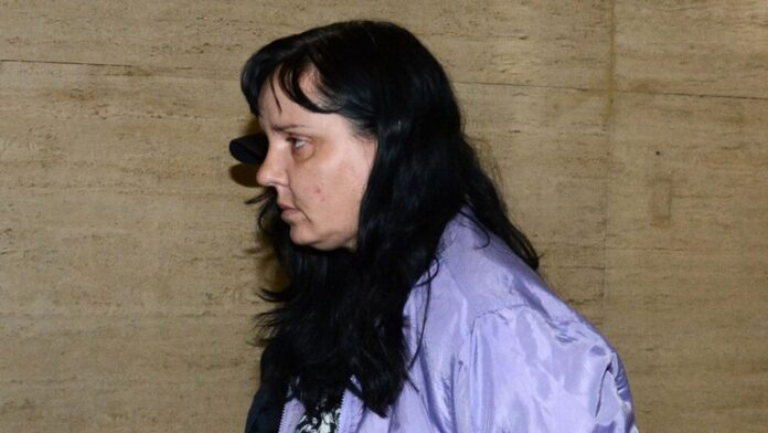 18 години затвор за акушерката Емилия Ковачева