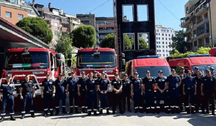 20 наши огнеборци заминаха за Гърция