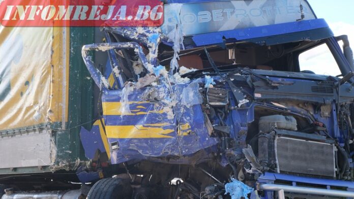 23-годишен загина след ПТП между камион