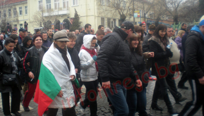 3000 протестираха в Гоце Делчев