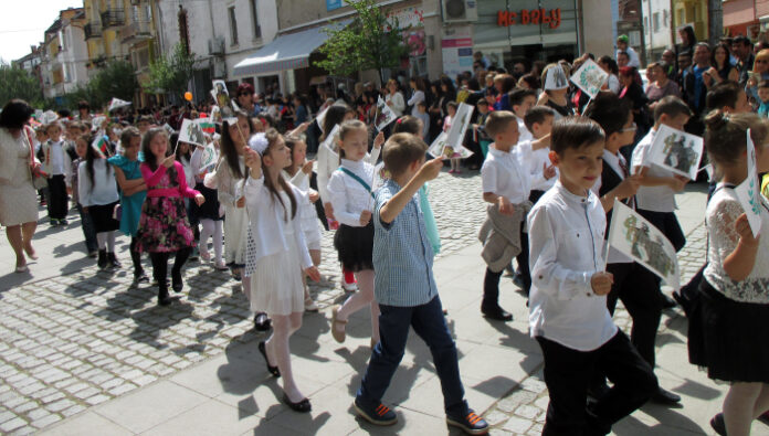 4 000 ученици тръгват на училище в община Гоце Делчев