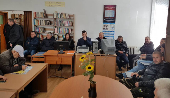 42-ма делегати от ГЕРБ-Гърмен номинираха Борисов и Цветанов за водачи на листата