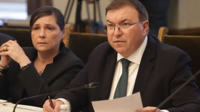 Властта намери пари за младите лекари през Бюджет 2026