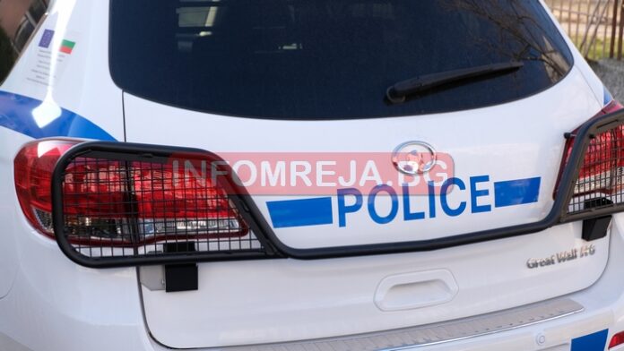 Мъж опита да запали търговски обект в Перник