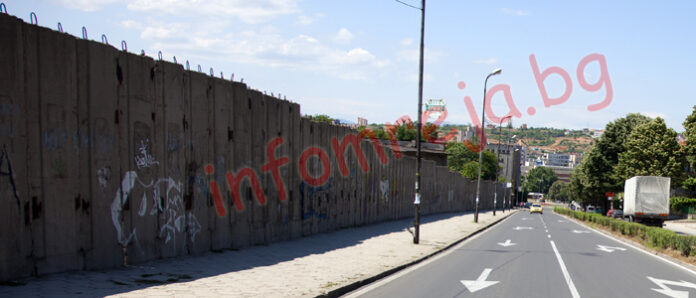67 декара от казармата стават общински
