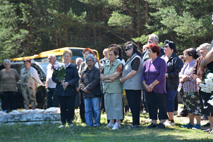 90 г. от жестокото убийство на градевски патриоти отбелязаха на Обесеник