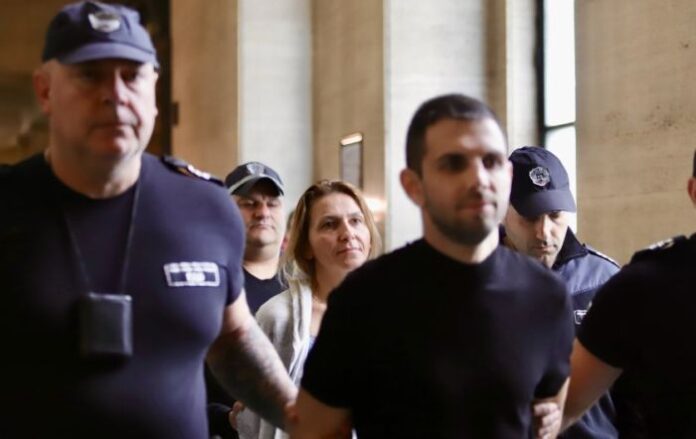 Аферата в митниците: Петя Банкова и Стефан Димитров остават в ареста