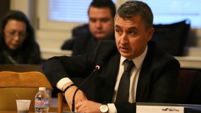 Александър Николов: Няма да ми затворят устата