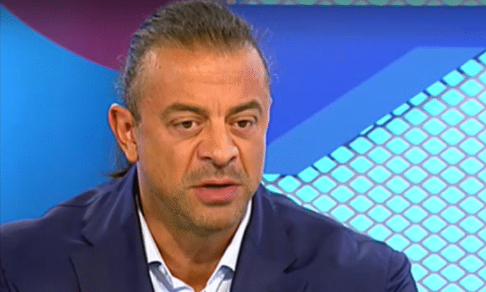 Алибегов: Ще кажем на служителите да идват на работа и без сертификат