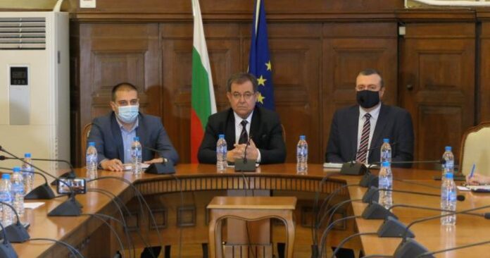 Анализират дейността на различните структури в МЗХГ