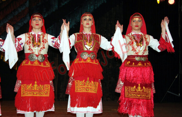 Ансамбъл „Пирин”