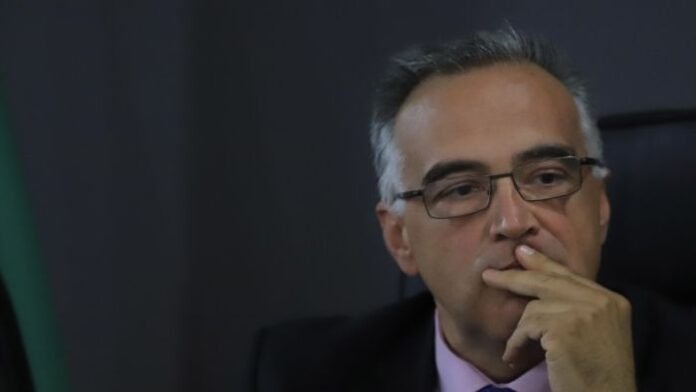 Антон Кутев: Нинова е силна в това да гони хора