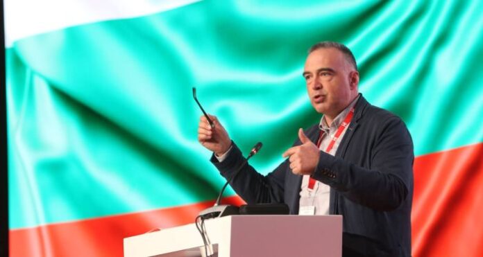 Антон Кутев подаде оставка като говорител на правителството