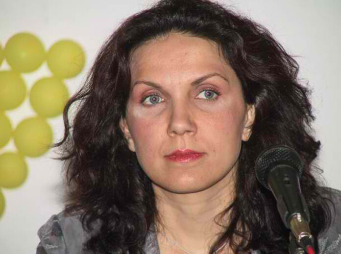 Антония Първанова открива форум за образованието в Благоевград