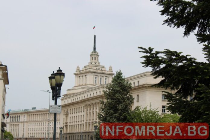 АПС решава дали да крепи кабинета