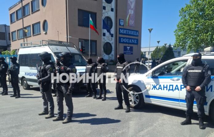 Арестуван е директорът на митницата в Пловдив