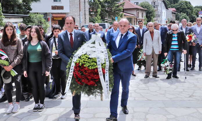 Банско се прекланя пред Ботев и загиналите за свободата на България