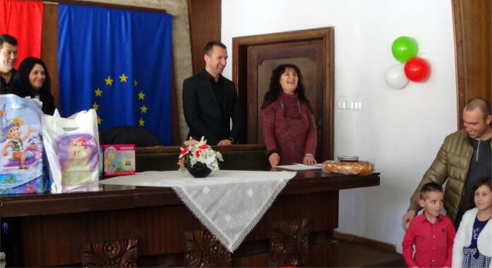 Белица в очакване на Бабинден - празникът на взаимната любов