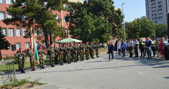 Благоевград почете Апостола