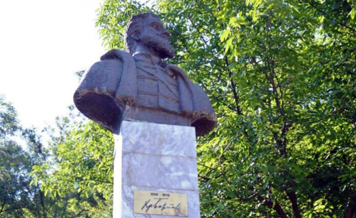 Благоевград почита паметта на великия български поет