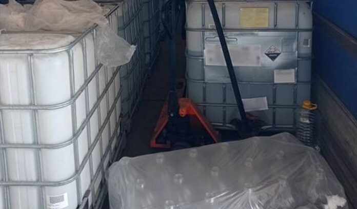 Близо 8000 л нелегален алкохол са открити при спецоперация на ГДБОП