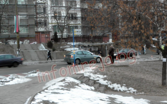 „БМВ“ блъсна пешеходец в „Еленово“