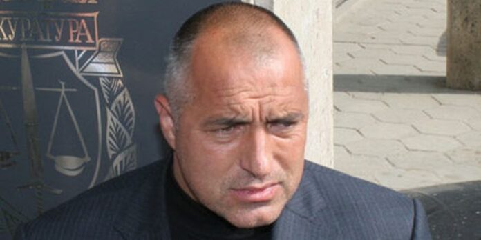 Бойко Борисов реже лента на нови улици в Петрич