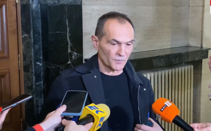Божков: Делото ми е маловажно. В държавата какво се случва е важно