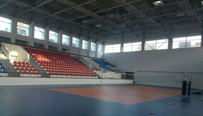 Борците тренират в спортната зала в Краище