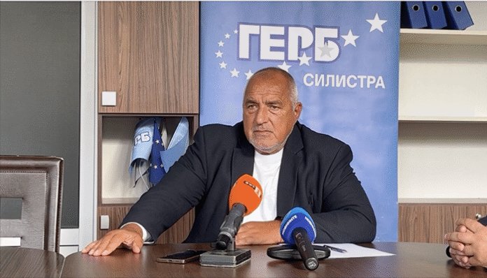 Борисов осигурил пари за най-добрите самолети и хеликоптери за ВВС