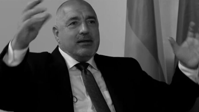 Борисов се появи с черно-бяло интервю за държавата