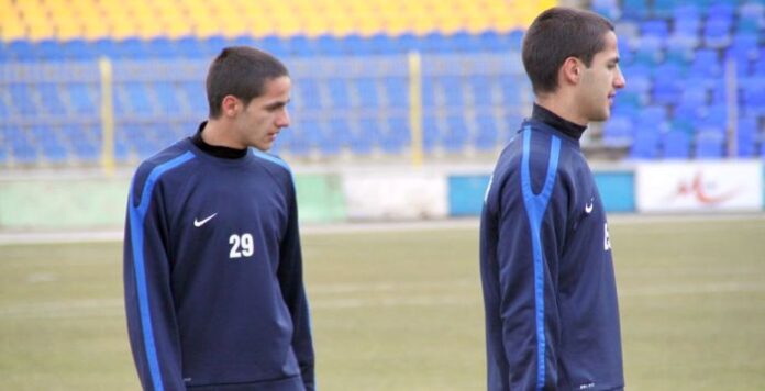 Братя близнаци от школата на Пирин вкарват за Левски