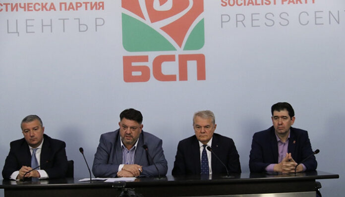 БСП чака ГЕРБ да ги покани на разговор за съдбата на кабинета