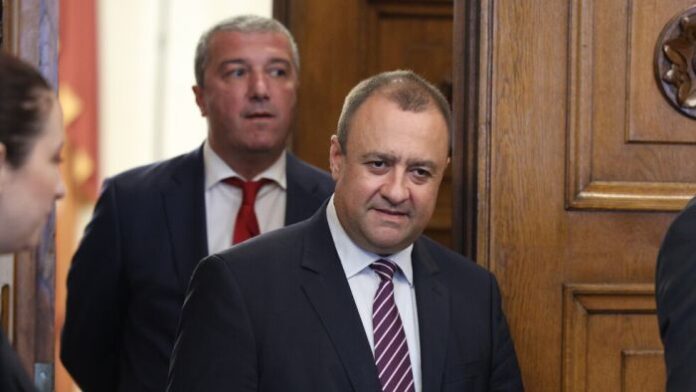 БСП няма да подкрепи правителство с първия и втория мандат