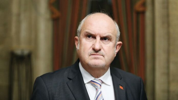 Бучковски: България ще вдигне блокадата на Северна Македония за ЕС