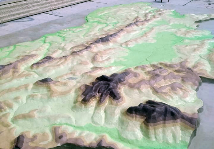„България в мащаб“ е разкрита пред музея в Благоевград