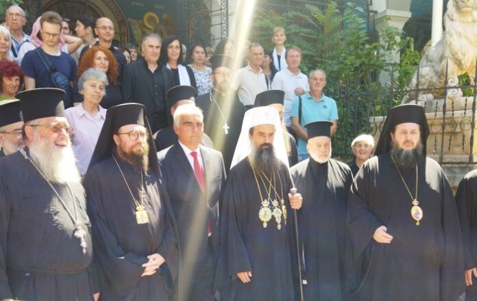 Българският Патриарх Даниил отслужи Тържествена Света литургия в Дупница
