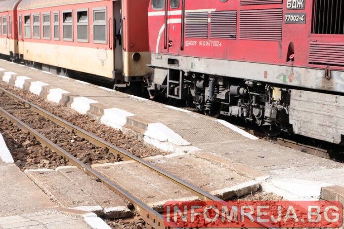 Четирима души загинаха при пожар във вагон на Централна гара в София