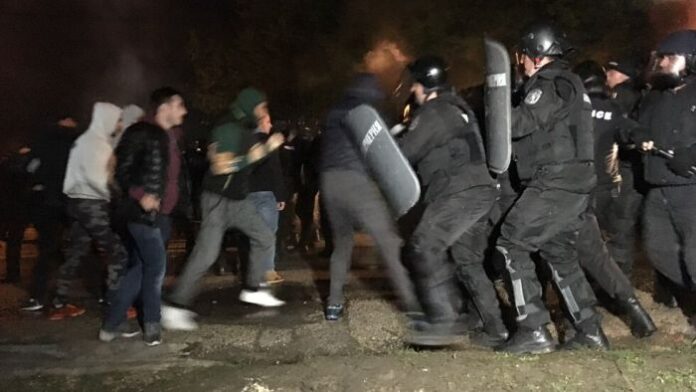 Четирима задържани след втория протест в Габрово